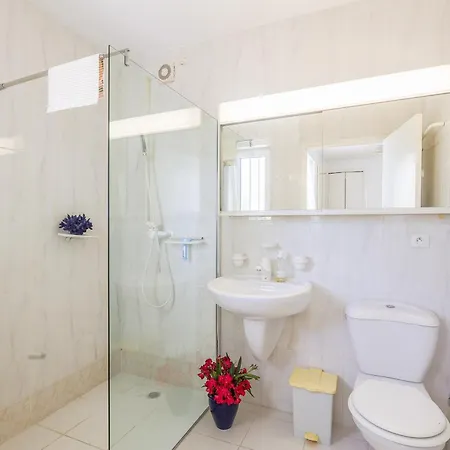 Palmeria - Maison Climatisee Acces Direct